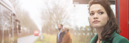 /getmedia/b5c7a2d2-e77f-43c9-96ed-8d1b10619cb2/hoe-reis-je-met-de-bus-halte_3.jpg?width=451&height=150&ext=.jpg