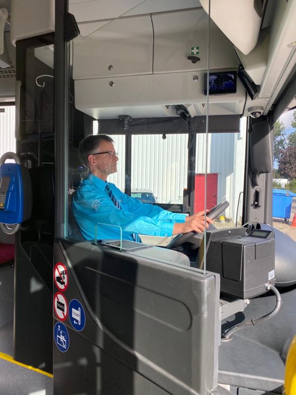 AllGo opent de voordeuren van haar bussen weer voor reizigers